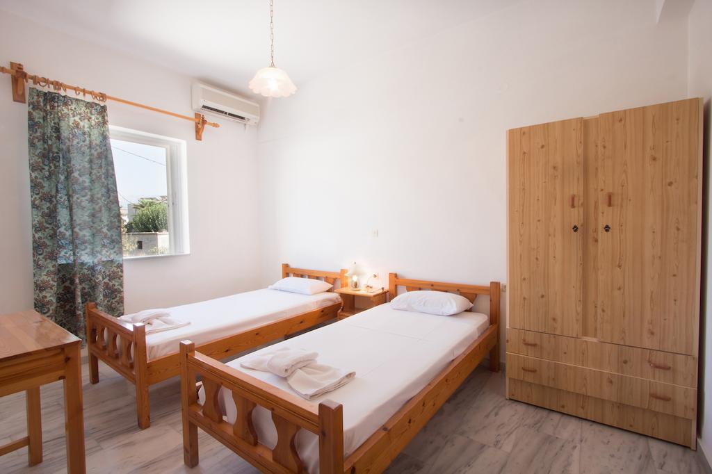 Elena Rooms & Apartments Gerani  Стая снимка